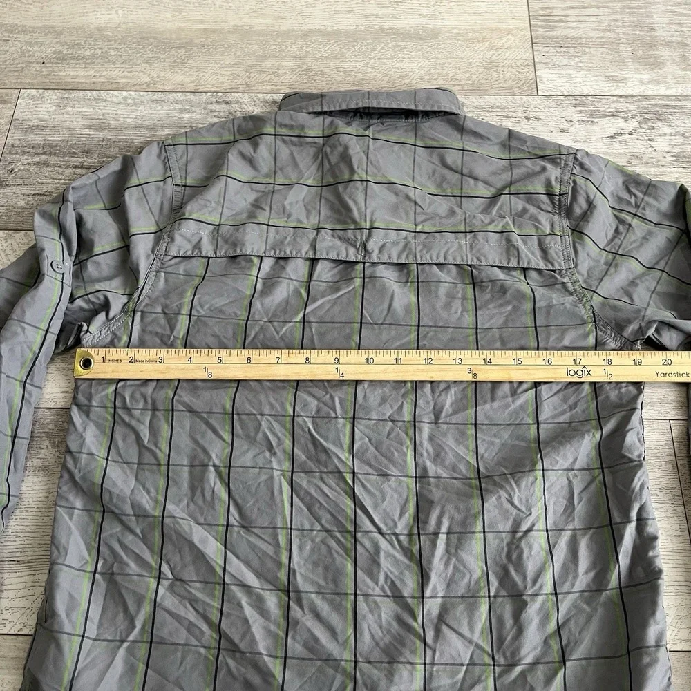 The North Face‎ Shirt Mens Gray Plaid Long Sleeve Hiking Outdoor Nylon Small